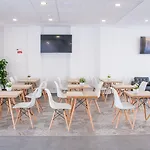 Hotel De 3*