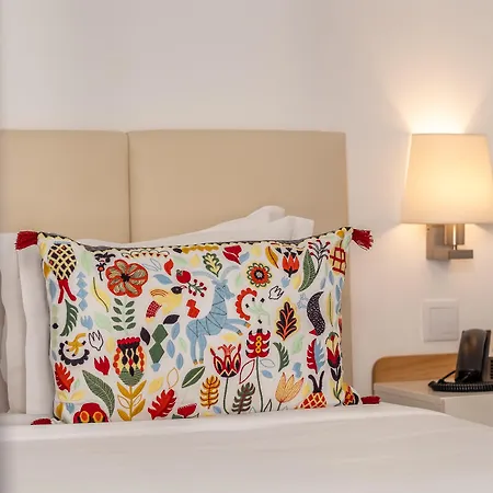 De Otel