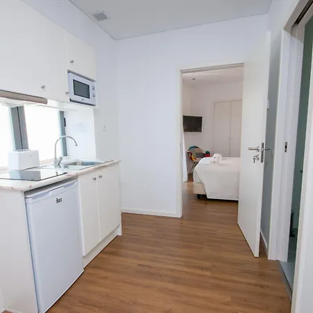 Ξενοδοχείο De 3*